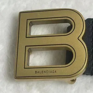 Balenciaga | Accessories | 28 Cm Balenciaga Black Leather  display picture 2